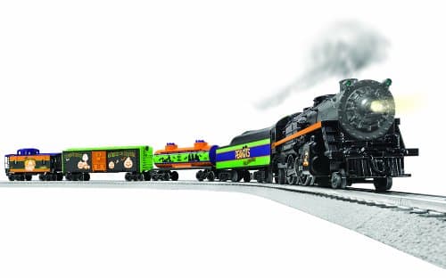 Lionel Peanuts Halloween Train Set