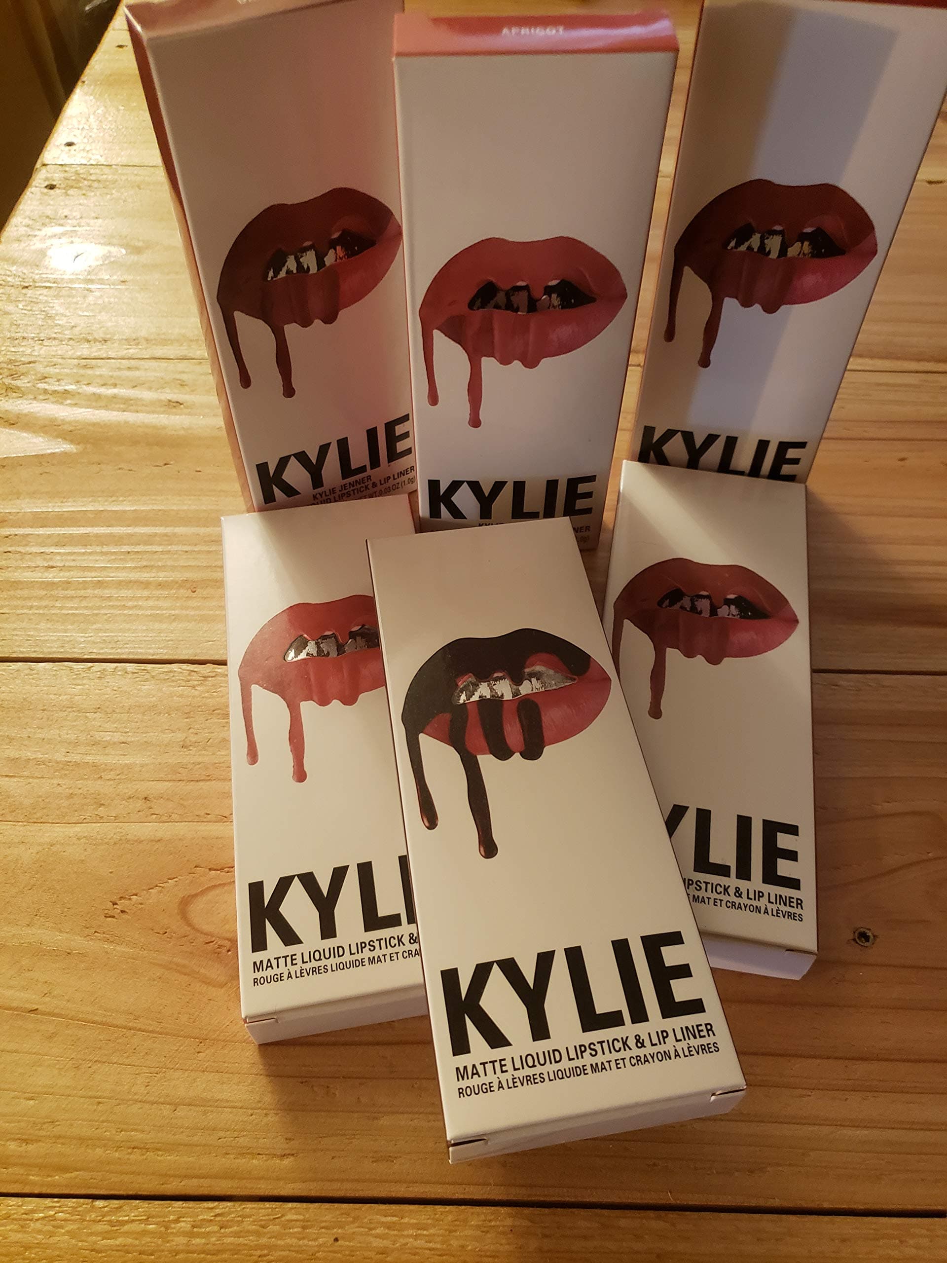 Kylie Jenner Dirty Peach Lipkit