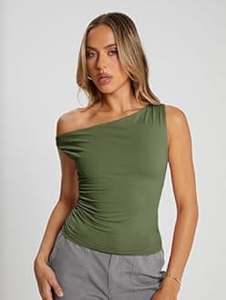 Trendy Queen Women's Off The Shoulder Crop Top, Sleeveless Stretchy Bodycon Tank, Y2K Fashion Sling T-Shirt for Summer