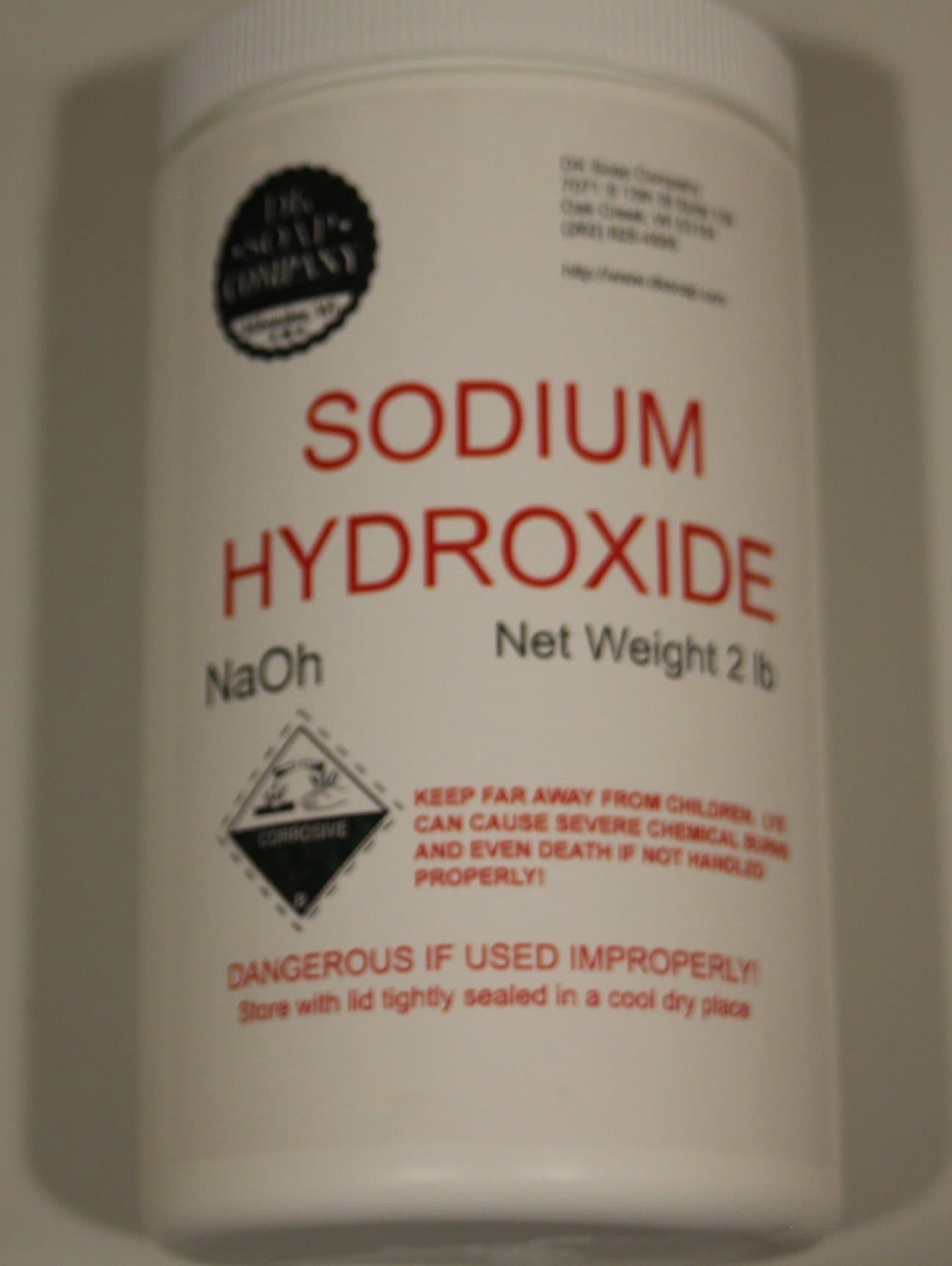 Sodium Hydroxide (Lye) 2lb Jar