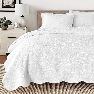Cozy Line Home Fashions 100% Cotton Victorian Medallion Solid White Matelasse Embossed Bedding Quilt Set, Reversible Lightweight Bedspread, Coverlet for All Season (Oversized Queen - 3 piece)