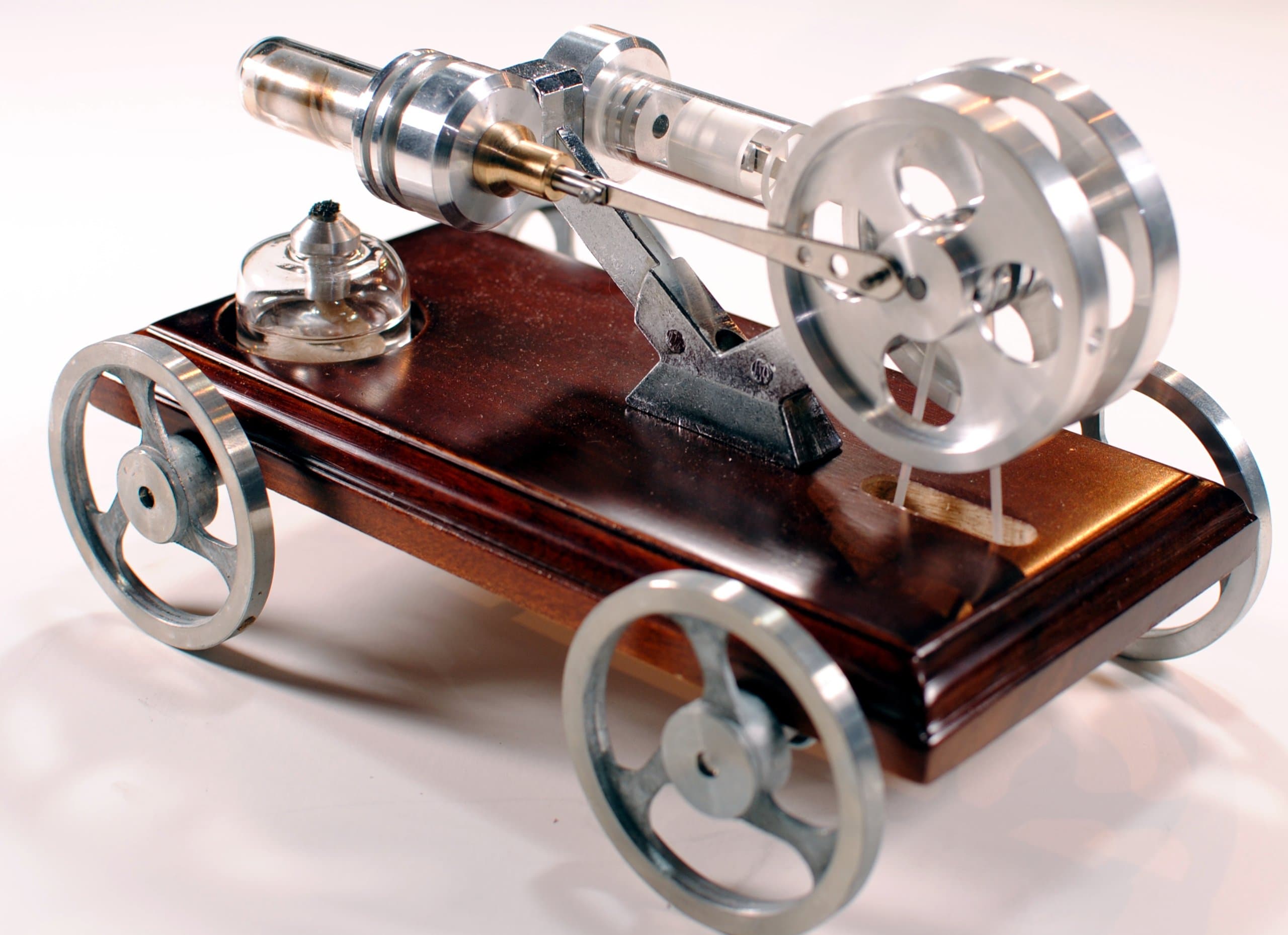 Stirling Engine Vehicle